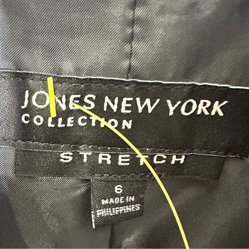 Jones New York size 6 gray blazer - Picture 5 of 7